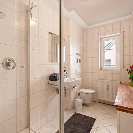 Апартаменты Ferien-apartment Sandmuschel - Mit Priv Strandzugang Фридрихсхафен