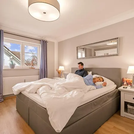 Апартаменты Ferien-apartment Sandmuschel - Mit Priv Strandzugang